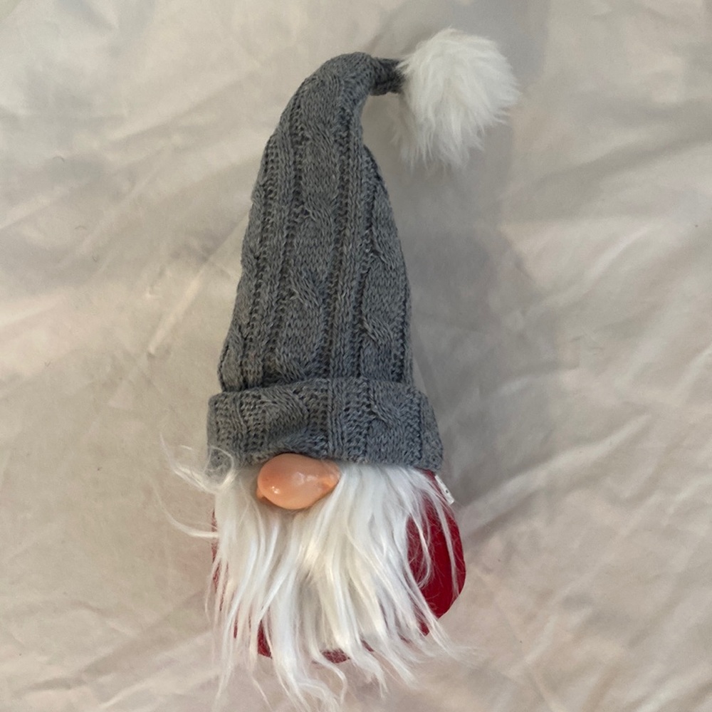 πNordic Gnome Doll Bean Bag Pom Button Nose Gray Knit Hat Valentineβs Party 12" - Picture 7 of 12